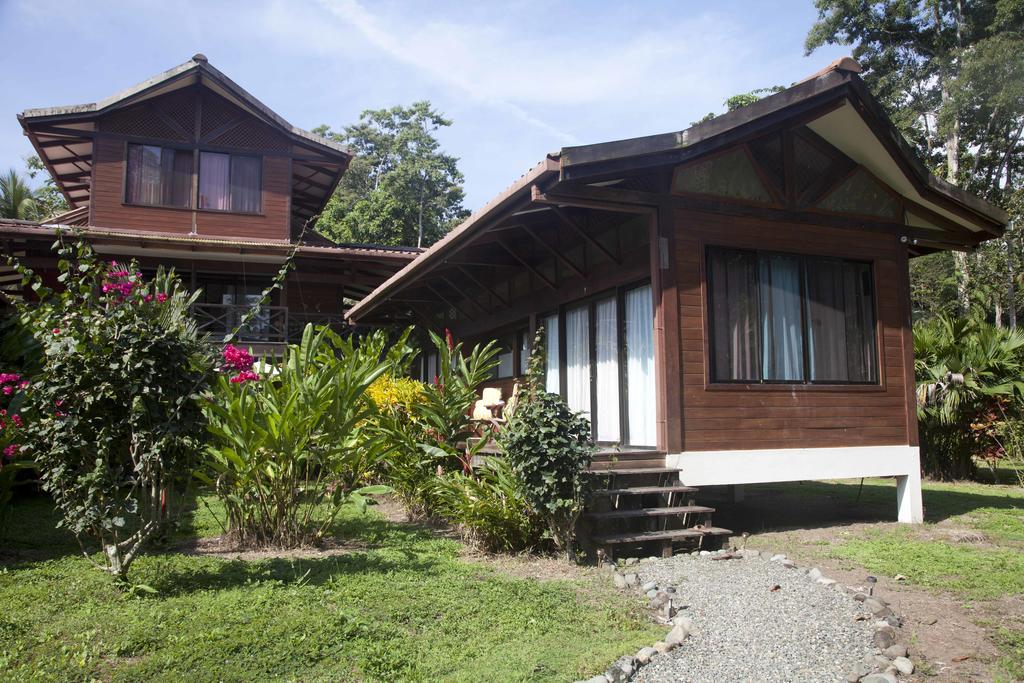 Kenaki Lodge Puerto Viejo de Talamanca ภายนอก รูปภาพ