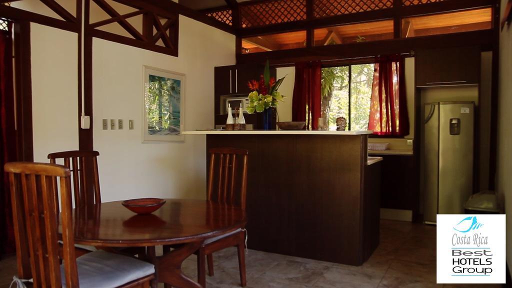 Kenaki Lodge Puerto Viejo de Talamanca ภายนอก รูปภาพ